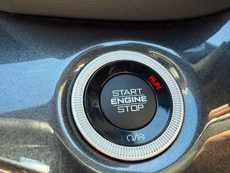 used 2021 Jeep Grand Cherokee L car, priced at $28,785