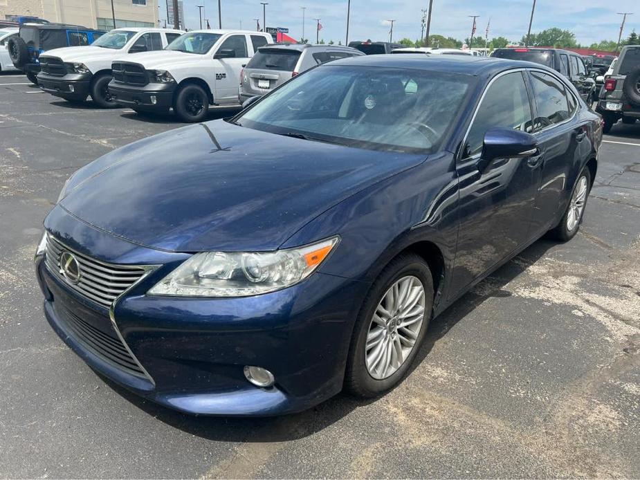 used 2013 Lexus ES 350 car, priced at $17,988