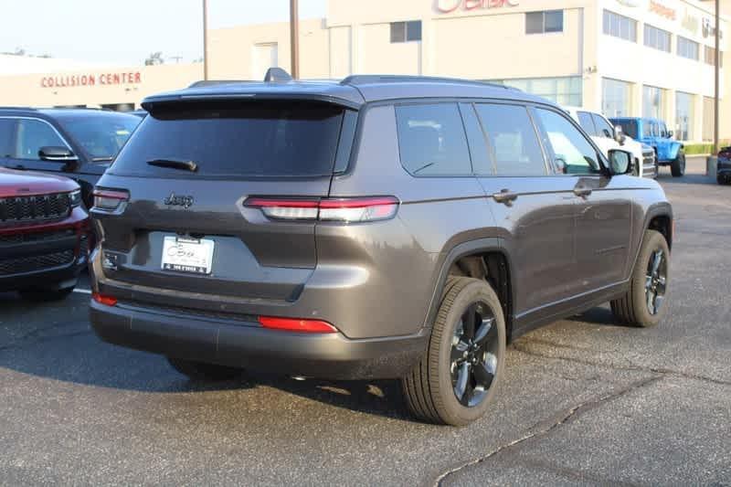 new 2024 Jeep Grand Cherokee L car, priced at $44,175