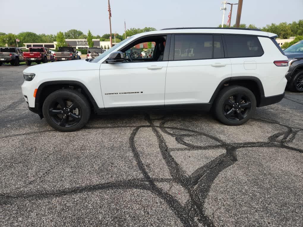 used 2022 Jeep Grand Cherokee L car, priced at $31,988
