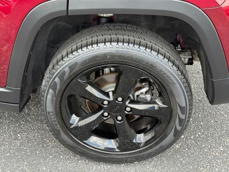 used 2023 Jeep Grand Cherokee car, priced at $36,485