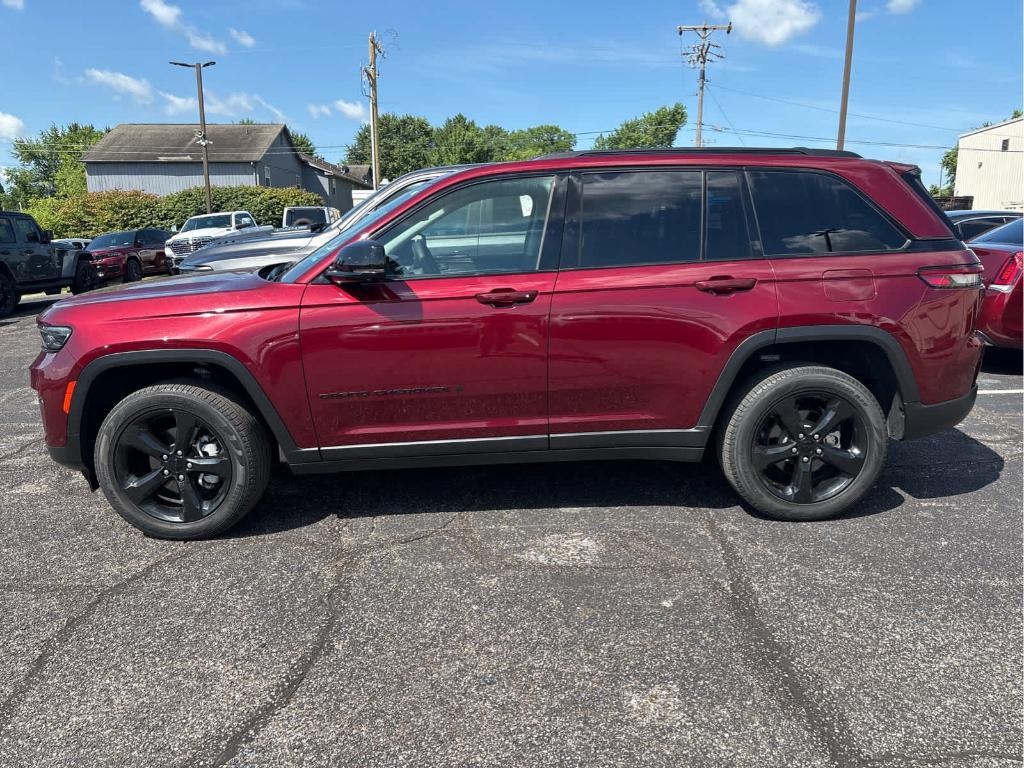 used 2023 Jeep Grand Cherokee car, priced at $36,988