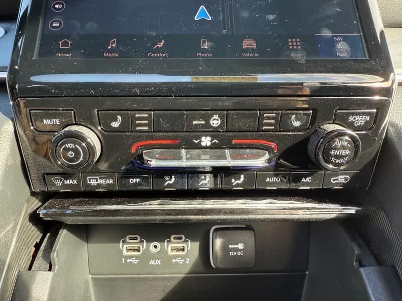 new 2025 Jeep Grand Cherokee car, priced at $43,797