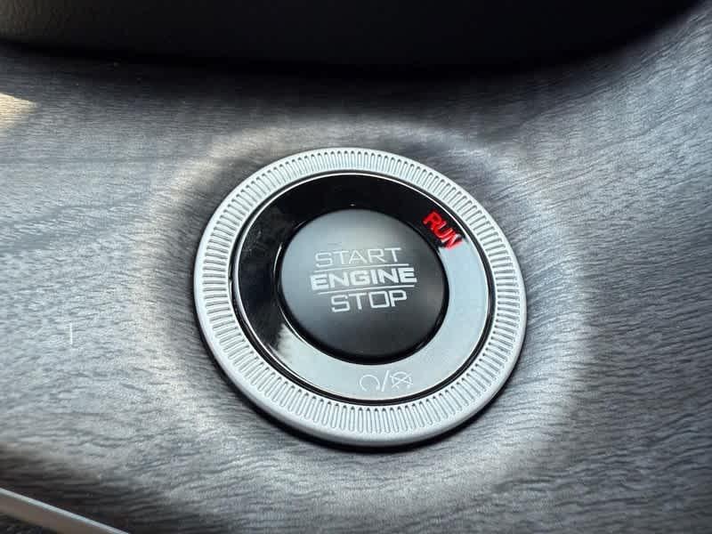 new 2025 Jeep Grand Cherokee L car, priced at $51,762