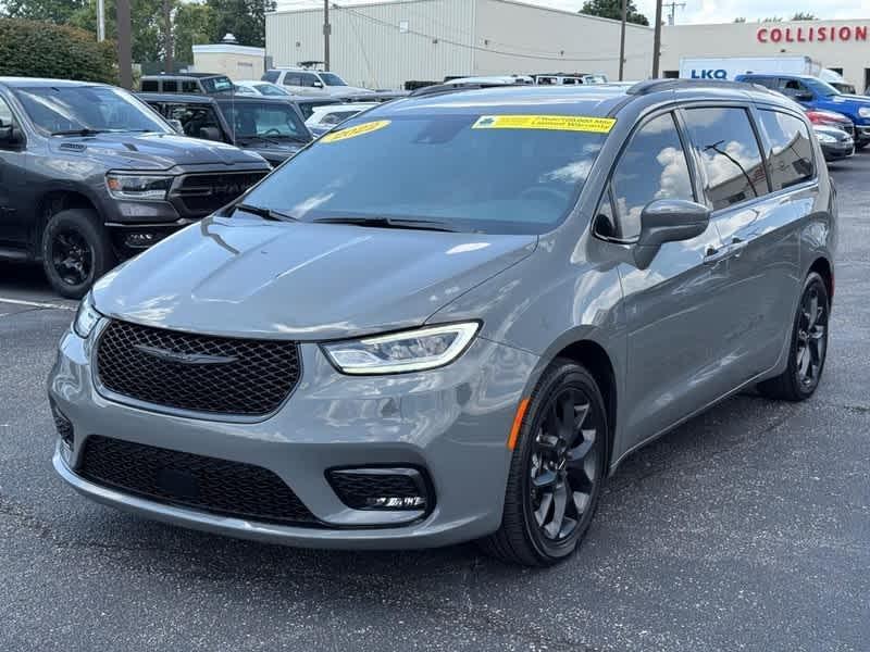 used 2022 Chrysler Pacifica car, priced at $28,988