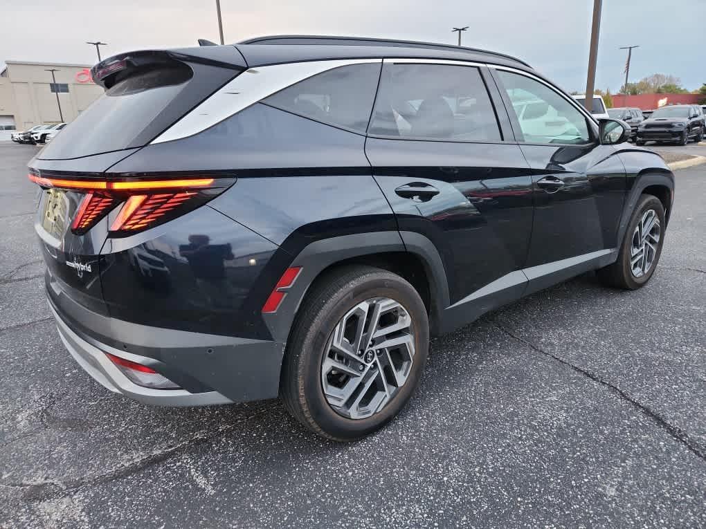 used 2025 Hyundai TUCSON Hybrid car, priced at $34,485