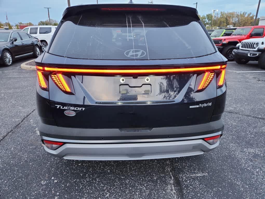 used 2025 Hyundai TUCSON Hybrid car, priced at $34,485