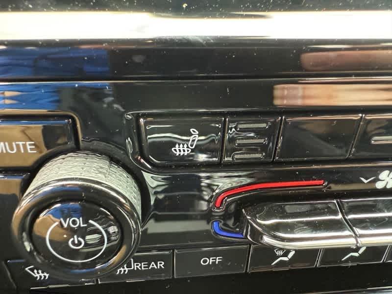 new 2025 Jeep Grand Cherokee car, priced at $49,107