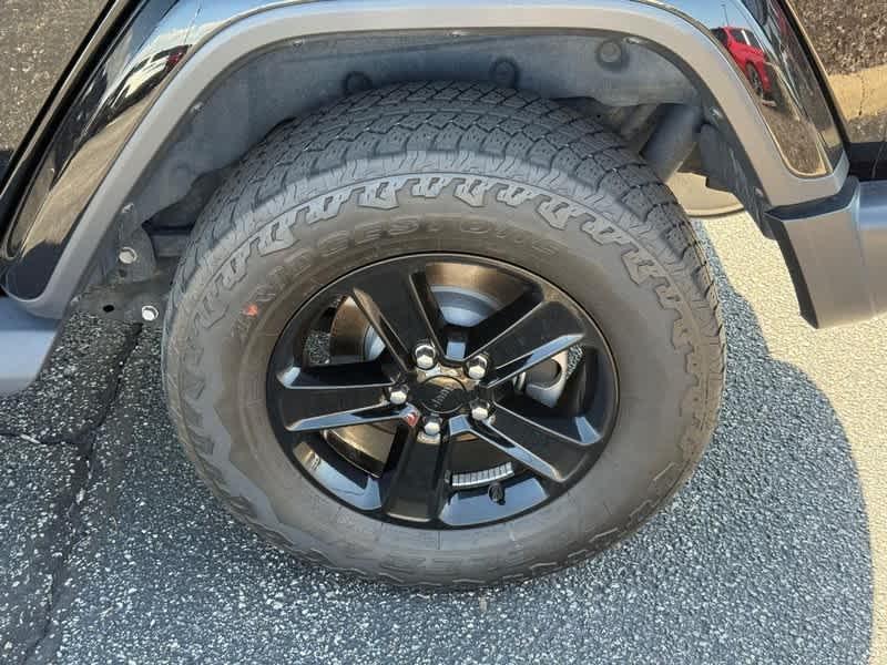 used 2021 Jeep Wrangler Unlimited car, priced at $34,485