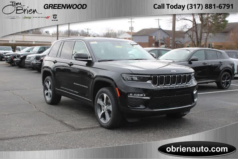 new 2025 Jeep Grand Cherokee car, priced at $48,435