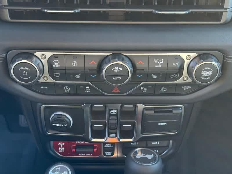 new 2026 Jeep Wrangler car, priced at $63,734