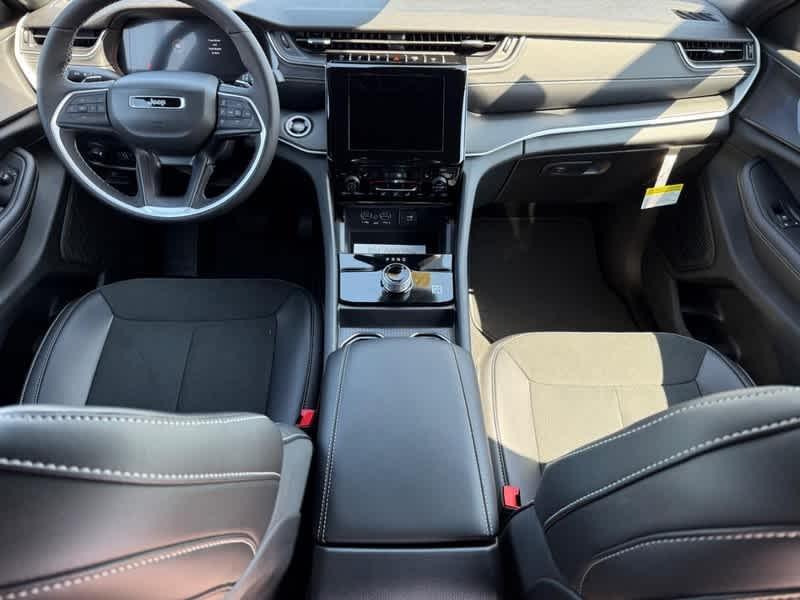 new 2025 Jeep Grand Cherokee L car, priced at $46,045