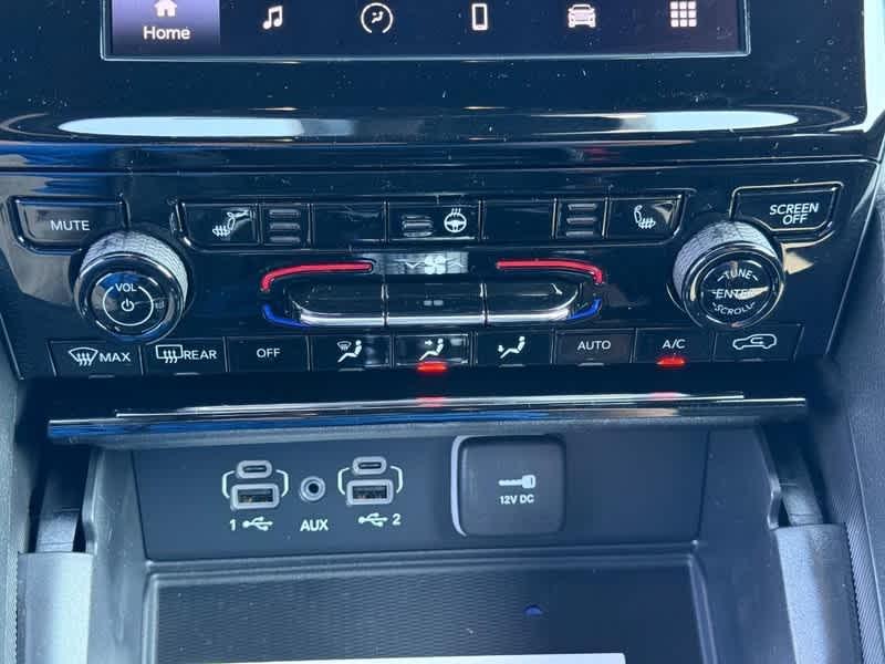 new 2025 Jeep Grand Cherokee L car, priced at $46,045