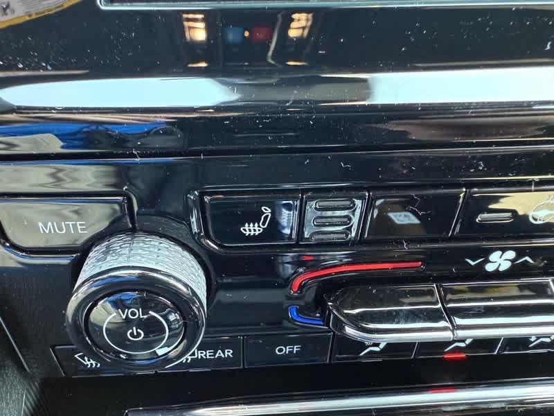 new 2025 Jeep Grand Cherokee L car, priced at $46,045