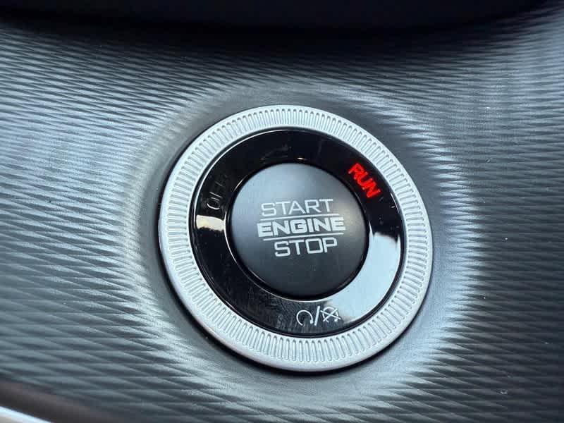 new 2025 Jeep Grand Cherokee L car, priced at $46,045