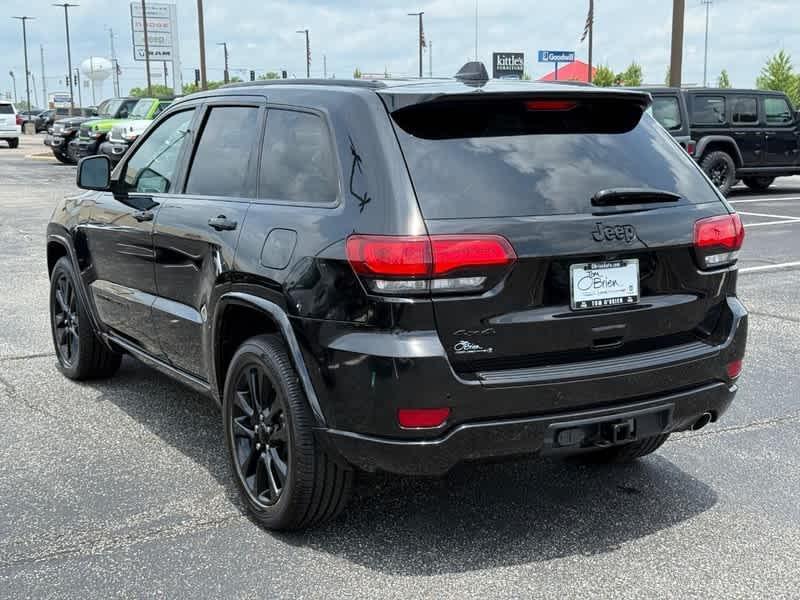 used 2017 Jeep Grand Cherokee car, priced at $16,485