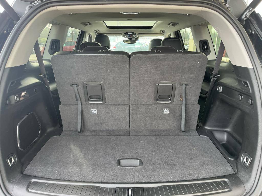 used 2022 Jeep Grand Cherokee L car, priced at $36,988