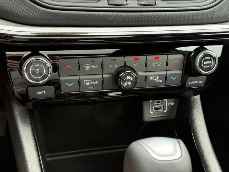 new 2025 Jeep Compass car, priced at $34,143