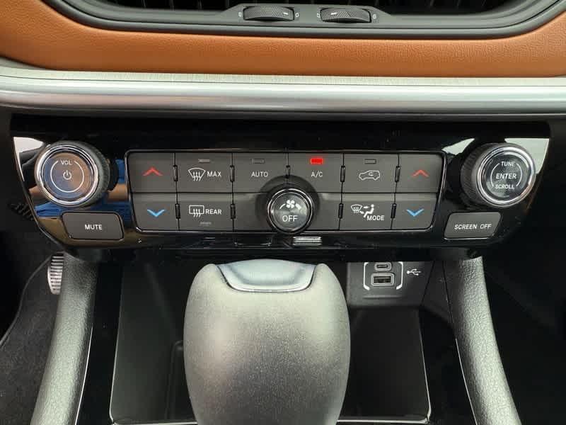 new 2025 Jeep Compass car, priced at $31,148
