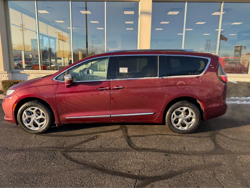 used 2021 Chrysler Pacifica car, priced at $39,988