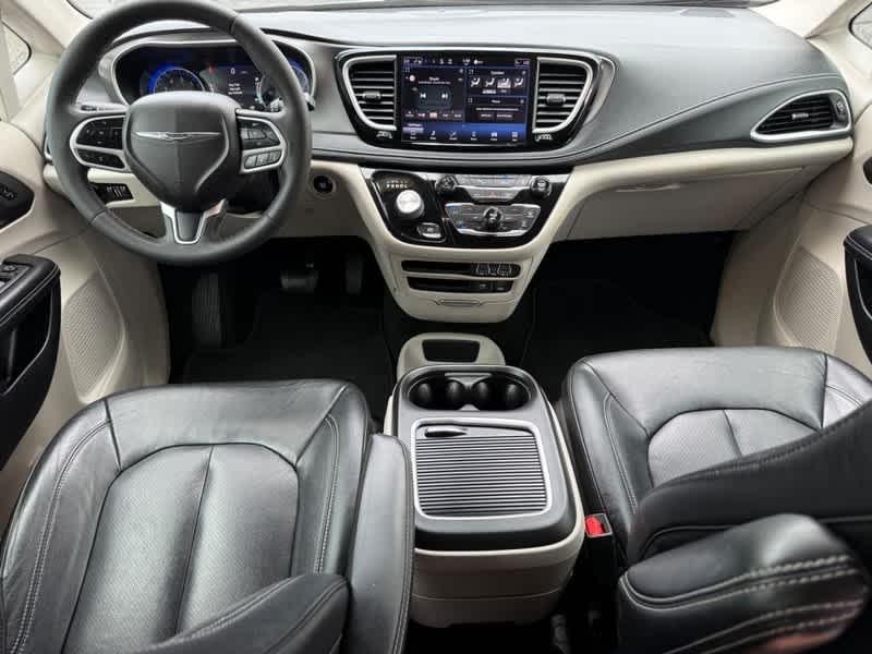 used 2022 Chrysler Pacifica car, priced at $30,988