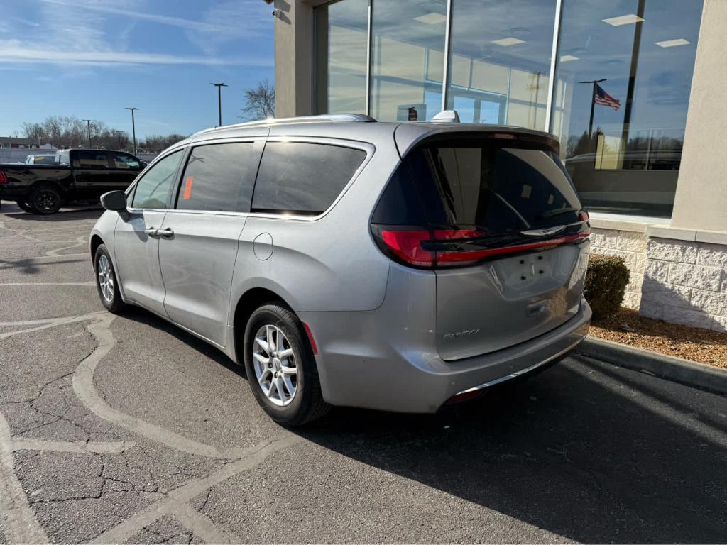 used 2021 Chrysler Pacifica car, priced at $30,988