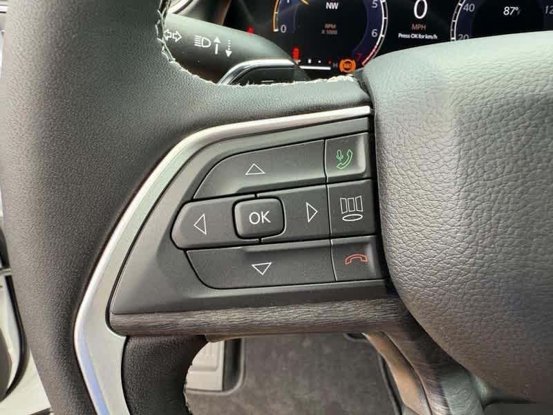 new 2025 Jeep Grand Cherokee L car, priced at $47,547