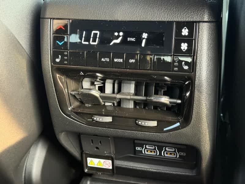 new 2025 Jeep Grand Cherokee L car, priced at $48,142