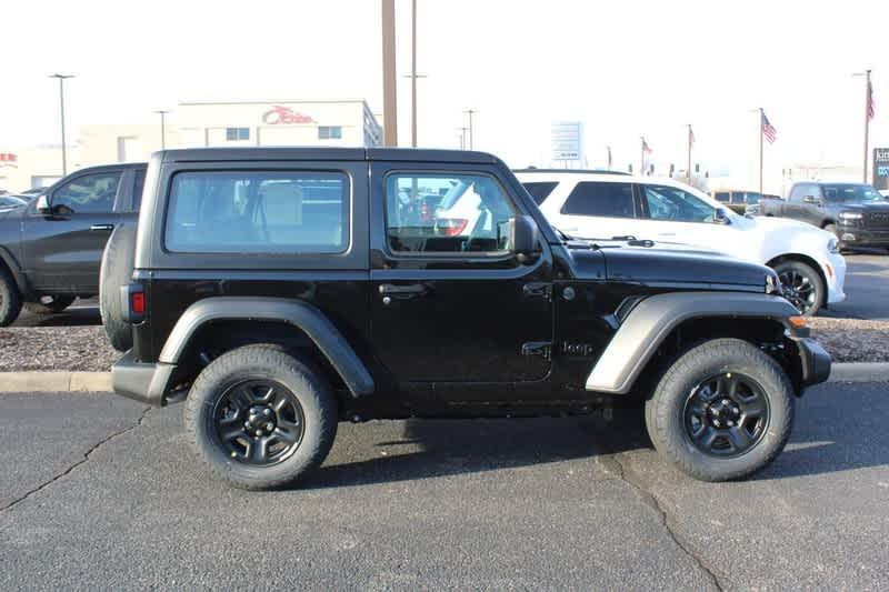 new 2025 Jeep Wrangler car, priced at $36,050