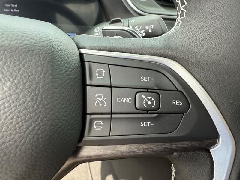 new 2025 Jeep Grand Cherokee L car, priced at $49,634