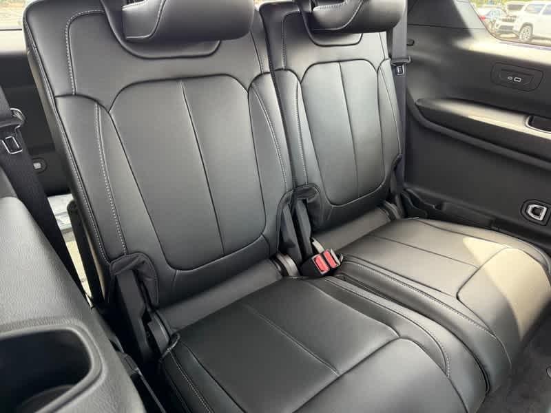 new 2025 Jeep Grand Cherokee L car, priced at $49,634