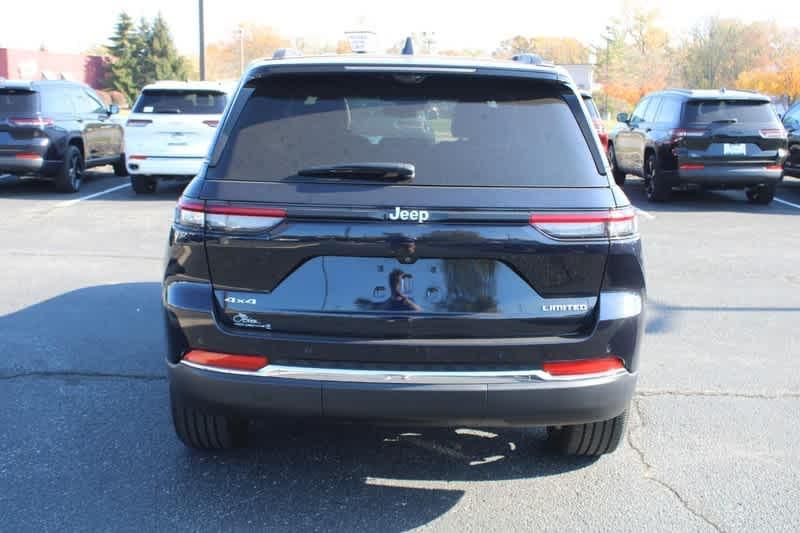 used 2024 Jeep Grand Cherokee car, priced at $44,999