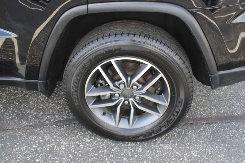 used 2021 Jeep Grand Cherokee car, priced at $26,485