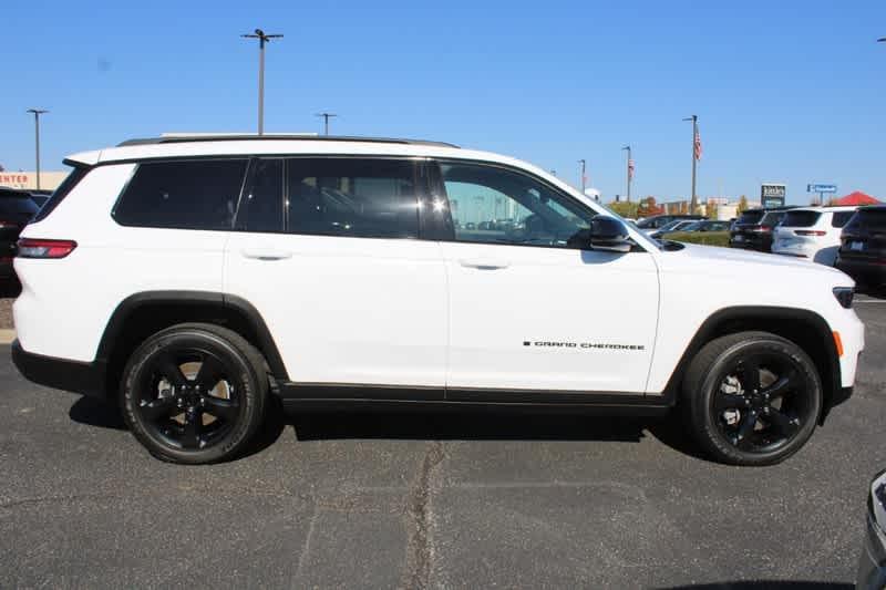 used 2021 Jeep Grand Cherokee L car, priced at $35,998