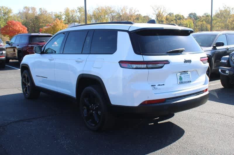 used 2021 Jeep Grand Cherokee L car, priced at $35,998