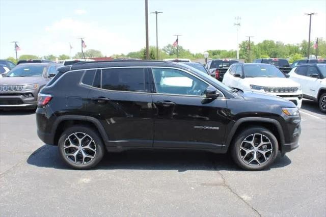 new 2024 Jeep Compass car, priced at $30,435