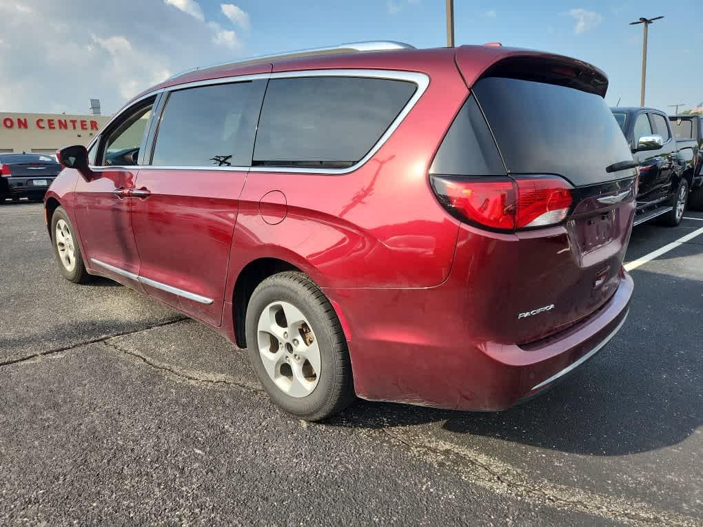 used 2017 Chrysler Pacifica car, priced at $10,988