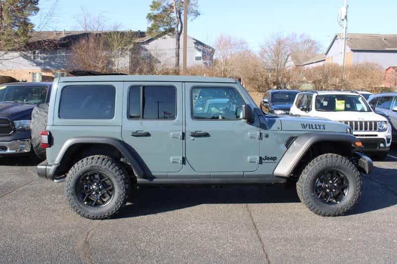 new 2025 Jeep Wrangler car, priced at $50,812