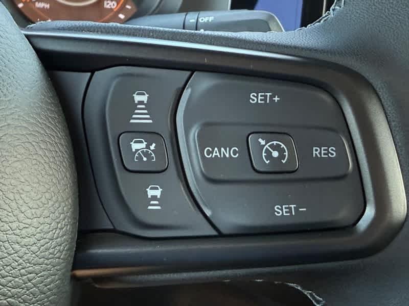 new 2025 Jeep Gladiator car, priced at $55,667
