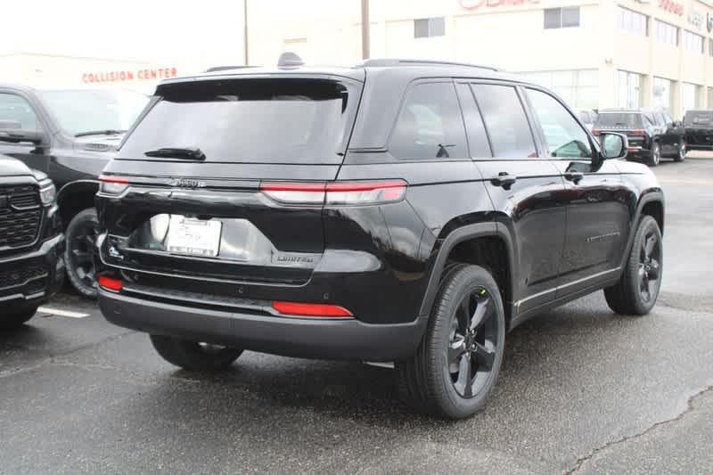 new 2025 Jeep Grand Cherokee car, priced at $48,535