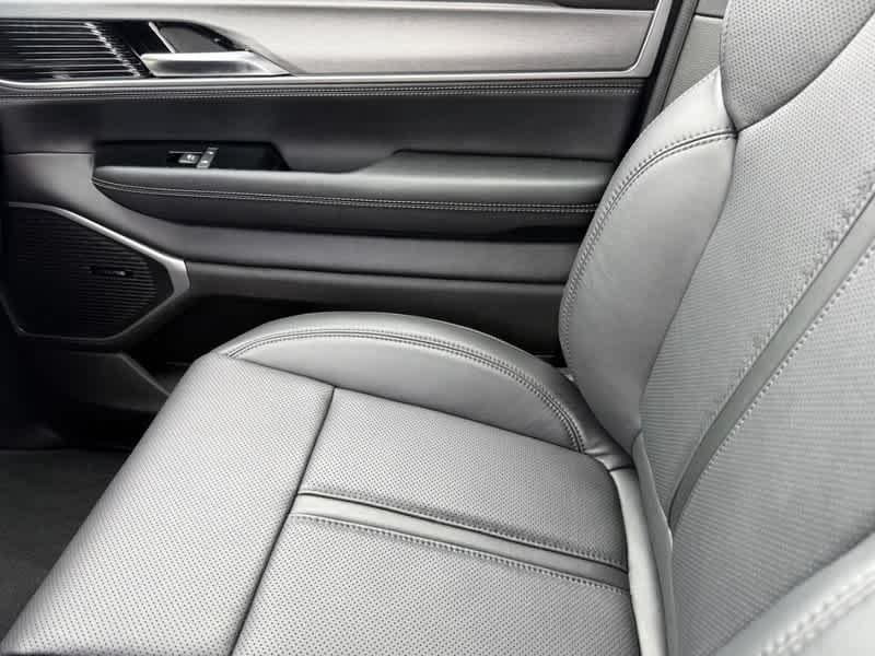 new 2025 Jeep Wagoneer car, priced at $69,030