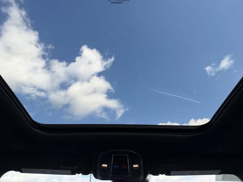 new 2025 Jeep Grand Cherokee car, priced at $48,733