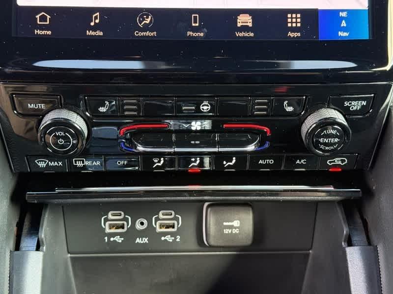 new 2025 Jeep Grand Cherokee car, priced at $48,733