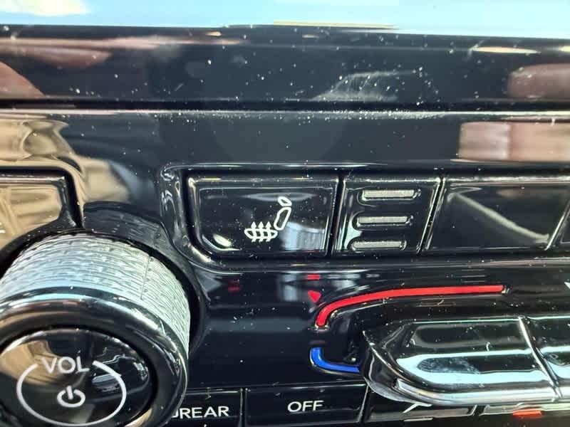 new 2025 Jeep Grand Cherokee car, priced at $48,733