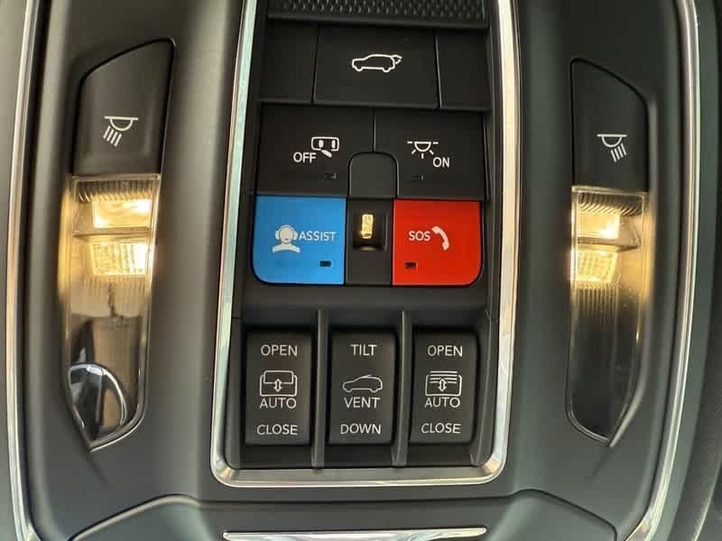 new 2025 Jeep Grand Cherokee car, priced at $48,733