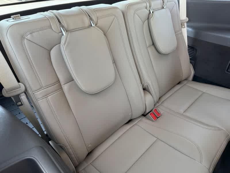 used 2020 Lincoln Aviator car, priced at $30,988