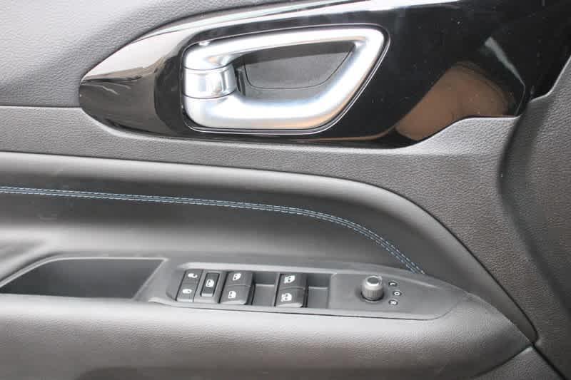 new 2025 Jeep Compass car, priced at $31,058