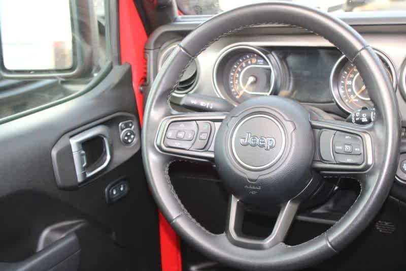 used 2022 Jeep Wrangler Unlimited car, priced at $35,785