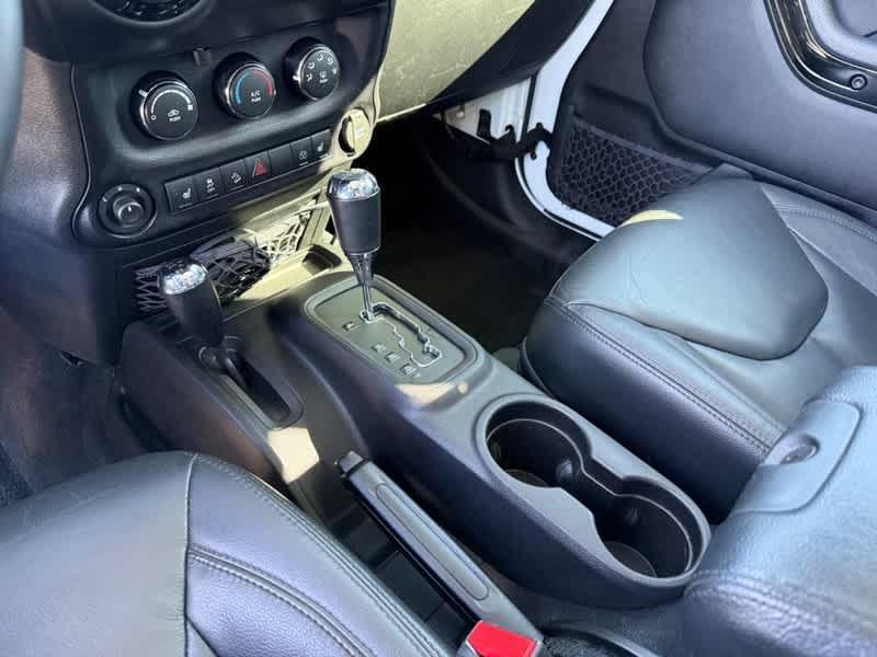 used 2015 Jeep Wrangler Unlimited car, priced at $22,988