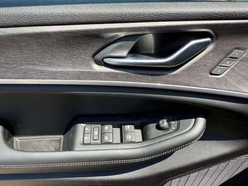 new 2025 Jeep Grand Cherokee L car, priced at $49,147